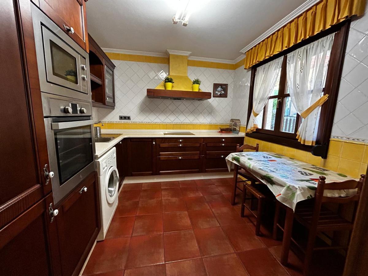 Casa De Aldea El Ponton Cue