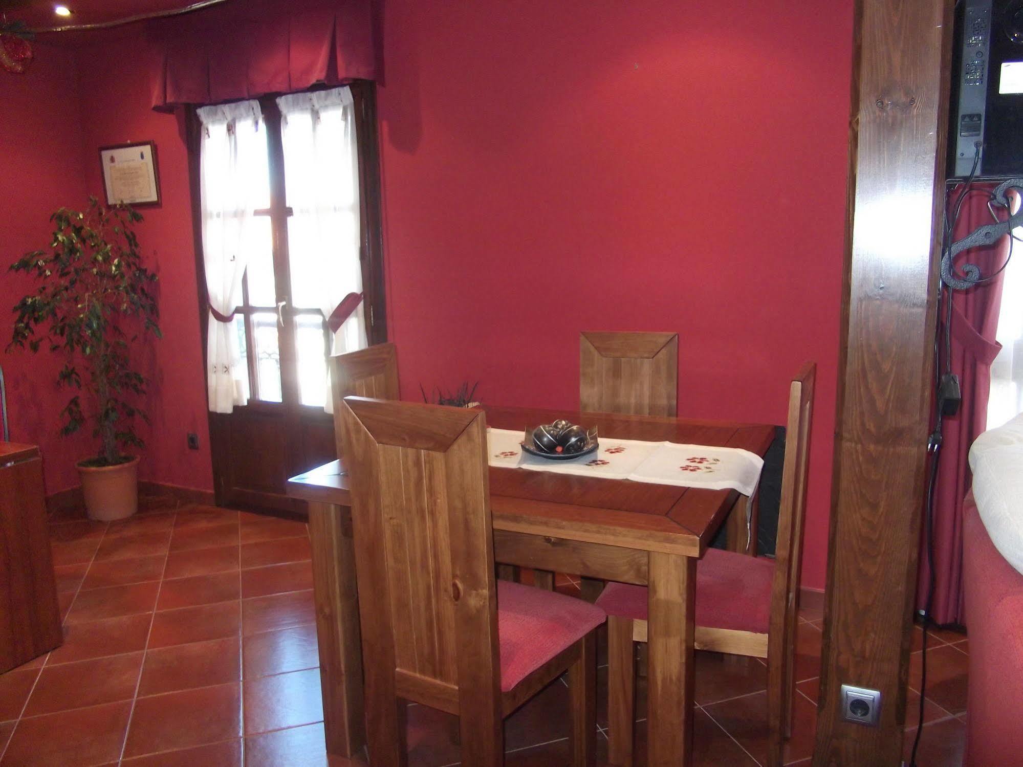 Country house Casa De Aldea El Ponton
